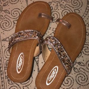 Size 7 sparkly sandals
